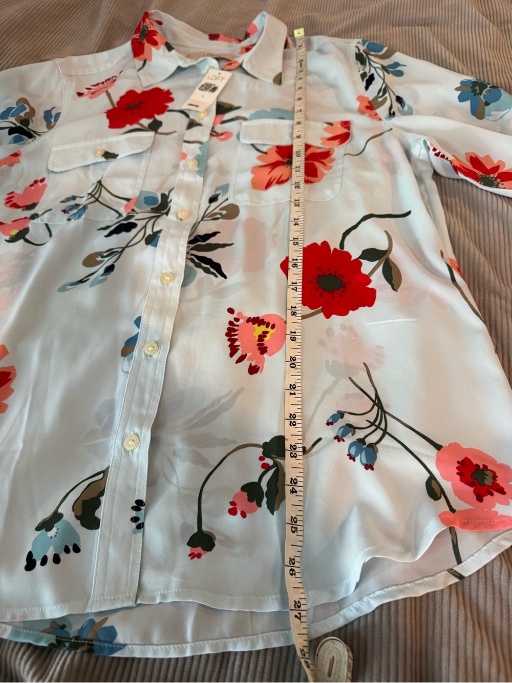 NWT LOFT Light Blue Floral Button-Up Blouse - Picture 4 of 7